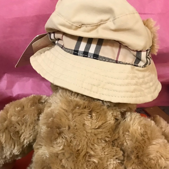 Two Burberry teddy bears year 2006 2009 - Picture 12 of 16